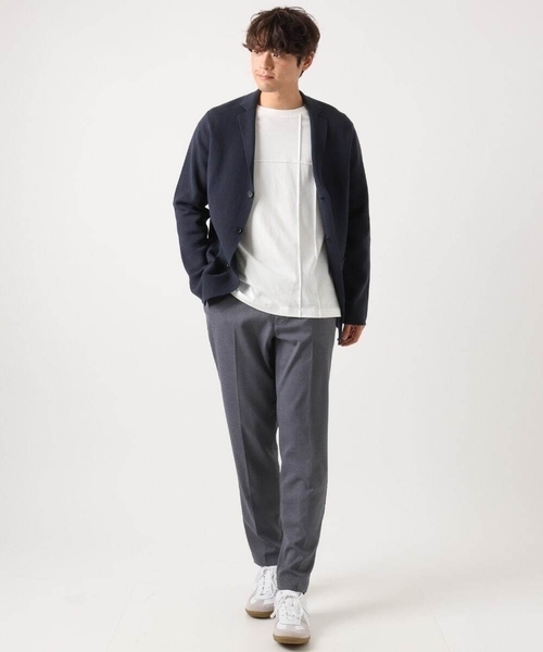 a.v.v（アーヴェヴェ）の「【ジャケイン可】ピンタックセミワイドシルエット クルーネックTシャツ（Tシャツ/カットソー・メンズ・ホワイト/ライトグレー/ブラック・46/50/48/44）」の22枚目の写真