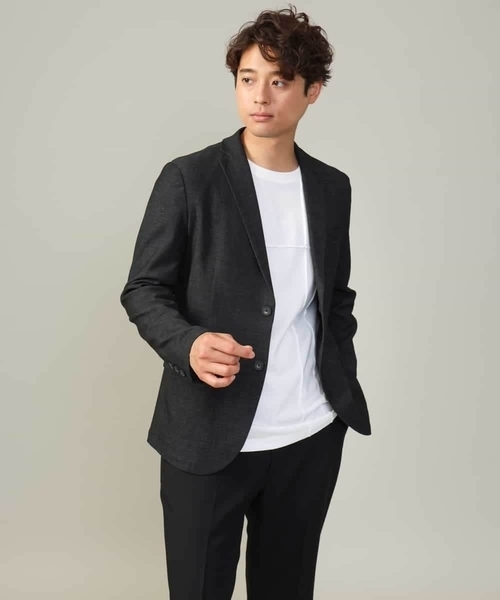 a.v.v（アーヴェヴェ）の「【ジャケイン可】ピンタックセミワイドシルエット クルーネックTシャツ（Tシャツ/カットソー・メンズ・ホワイト/ライトグレー/ブラック・46/50/48/44）」の16枚目の写真