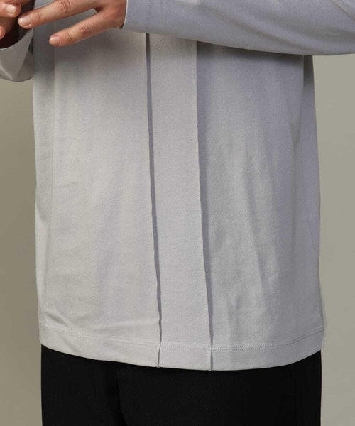 a.v.v（アーヴェヴェ）の「【ジャケイン可】ピンタックセミワイドシルエット クルーネックTシャツ（Tシャツ/カットソー・メンズ・ホワイト/ライトグレー/ブラック・46/50/48/44）」の4枚目の写真