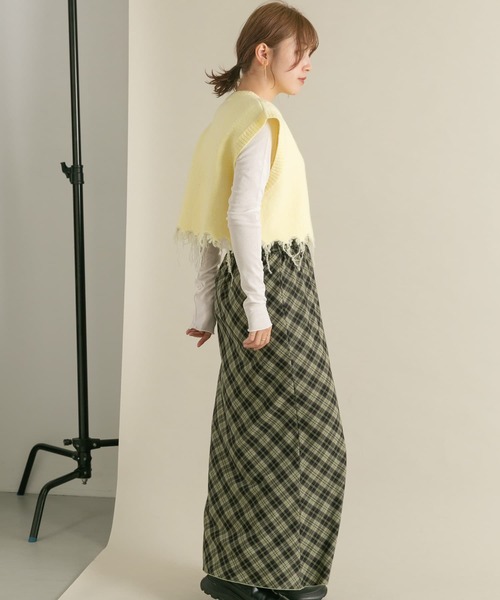 KBF(ケイビーエフ)の「シアーメロートップス(Tシャツ/カットソー・レディース・ブラウン/オフホワイト/ブルー系その他/レッド系その他・ONE)」の12枚目の写真