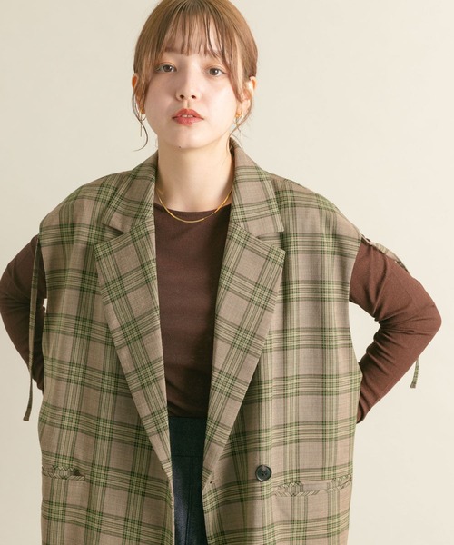 KBF(ケイビーエフ)の「シアーメロートップス(Tシャツ/カットソー・レディース・ブラウン/オフホワイト/ブルー系その他/レッド系その他・ONE)」の15枚目の写真