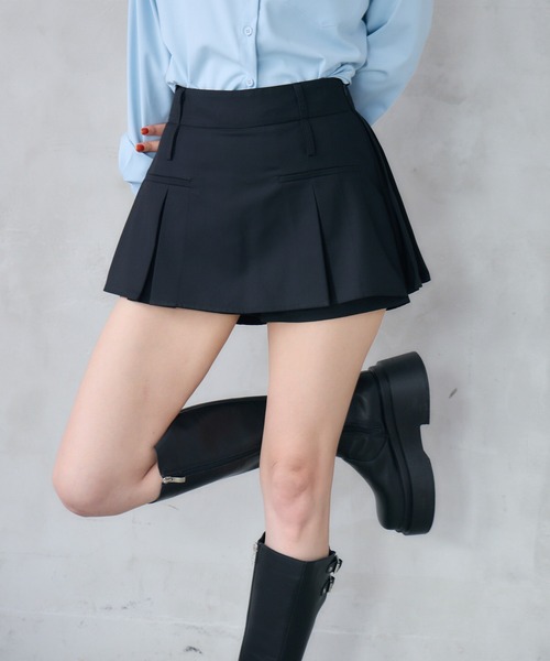 ENVYM(アンビー)の「バックプリーツレイヤードスカート(スカート・レディース・ブラック/グレー・SMALL/MEDIUM)」の4枚目の写真