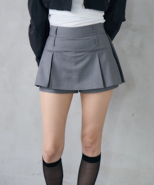 ENVYM(アンビー)の「バックプリーツレイヤードスカート(スカート・レディース・ブラック/グレー・SMALL/MEDIUM)」の21枚目の写真