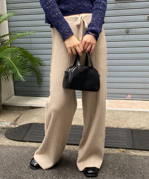 mebole(メボレ)の「サイドフリンジワイドニットパンツ(その他パンツ・レディース・ブラック/ホワイト/ブラウン・FREE)」の1枚目の写真