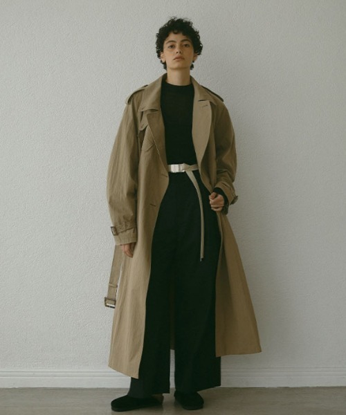 ETRE TOKYO(エトレトウキョウ)の「リンクルトレンチコート(トレンチコート・レディース・ブラック/ベージュ・M/S)」の20枚目の写真