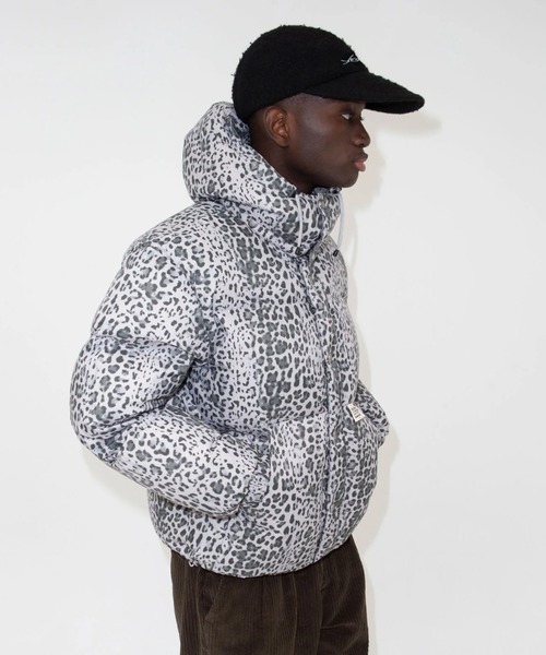 YESEYESEE（イエスアイシー）の「Hooded Down Jacket（ダウン