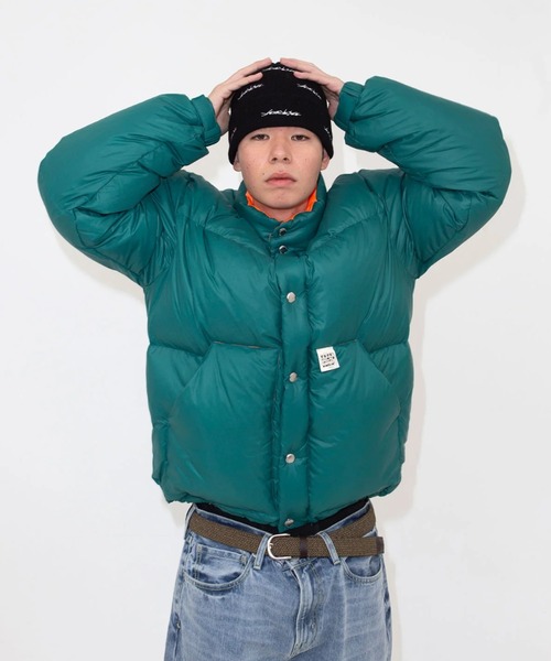 YESEYESEE(イエスアイシー)の「Hooded Down Jacket(ダウンジャケット/コート・メンズ・グリーン/グリーン系その他/イエロー/ブラック・MEDIUM/LARGE)」の10枚目の写真