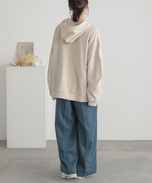 n'OrLABEL（ノアールレーベル）の「『裏シャギー袖ボリュームパーカー』（パーカー・レディース・ライトベージュ/チャコールグレー/ブラック/ネイビー・FREE）」の18枚目の写真