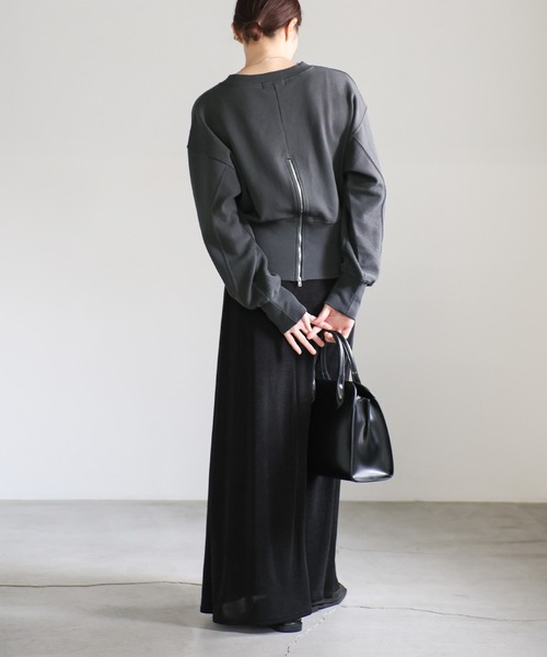 select MOCA(セレクトモカ)の「バックジップオープントップス(スウェット・レディース・スミクロ/オートミール/グレー・FREE)」の11枚目の写真