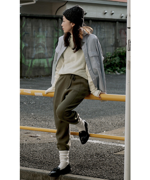 apartment department(アパートメントデパートメント)の「キッドモヘア タートルネックプルオーバー(ニット/セーター・レディース・ブラウン/オフホワイト/ブラック・フリー)」の9枚目の写真