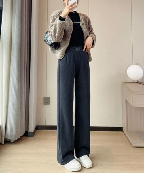 VIVID LADY(ビビッドレディー)の「裏起毛ワイドパンツ 秋冬 あったかパンツ(スウェットパンツ・レディース・ベージュ/ブラック/チャコールグレー・MEDIUM/X-LARGE/LARGE)」の1枚目の写真