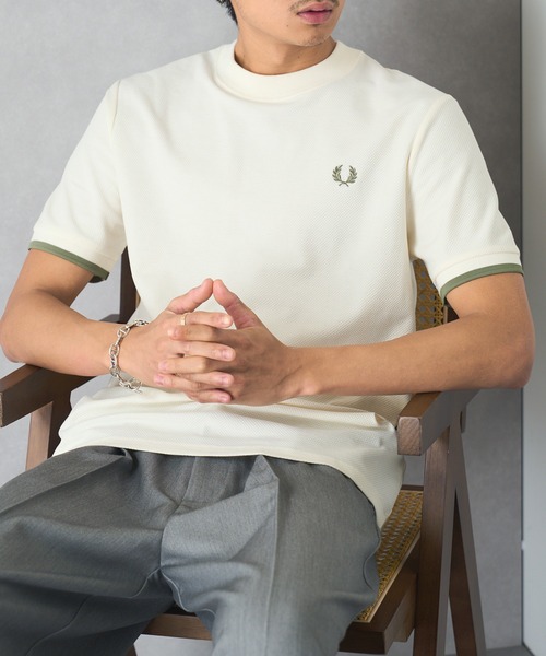 FRED PERRY(フレッドペリー)の「【FRED PERRY】TIPPED CUFF PIQUE SHIRT フレッドペリー ワンポイントロゴ刺繍 鹿の子Tシャツ M4654(Tシャツ/カットソー・レディース・アイボリー/ブラック/ライトイエロー・L/M/S)」の2枚目の写真
