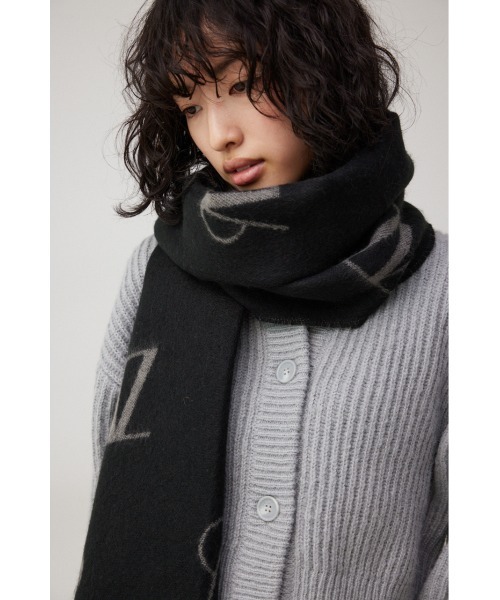 AZUL by moussy(アズールバイマウジー)の「モノグラム柄ストール(ストール/ショール・レディース・アイボリー/ブラック・FREE)」の7枚目の写真