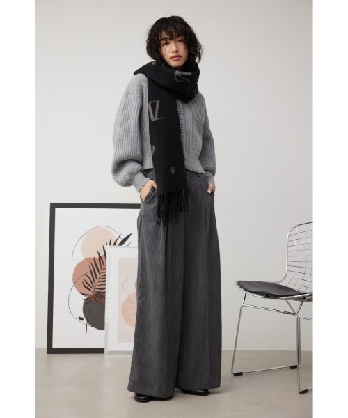 AZUL by moussy(アズールバイマウジー)の「モノグラム柄ストール(ストール/ショール・レディース・アイボリー/ブラック・FREE)」の6枚目の写真