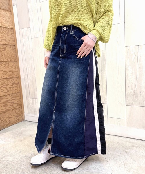 Q（キュー）の「デニムドッキングスカート（デニムスカート・レディース・ネイビー/ホワイト・MEDIUM）」の6枚目の写真