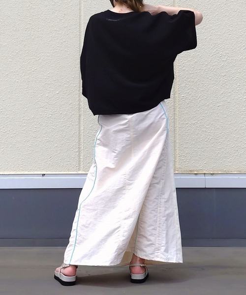 Q（キュー）の「デニムドッキングスカート（デニムスカート・レディース・ネイビー/ホワイト・MEDIUM）」の9枚目の写真