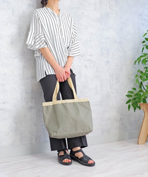 MODE KAORI（モードカオリ）の「【本革】撥水Tストラップサンダル/6135（サンダル・レディース・ブラック/グレイッシュベージュ/アイボリー/ライトブルー・22.5cm/23cm/23.5cm/24cm/24.5cm/25cm）」の22枚目の写真