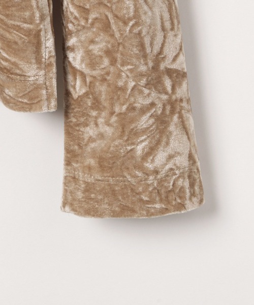 BAYFLOW（ベイフロー）の「[身体のラインを拾いすぎない]ベロアプルオーバーロングスリーブ（Tシャツ/カットソー・レディース・ブラック/ベージュ/グレー・FREE）」の7枚目の写真