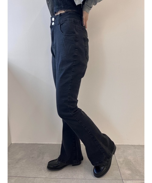 PHILLY（フィリー）の「【PHILLY】フレアデニムパンツ（デニムパンツ・レディース・ブラック系その他/ブルー/ブラック・FREE）」の6枚目の写真