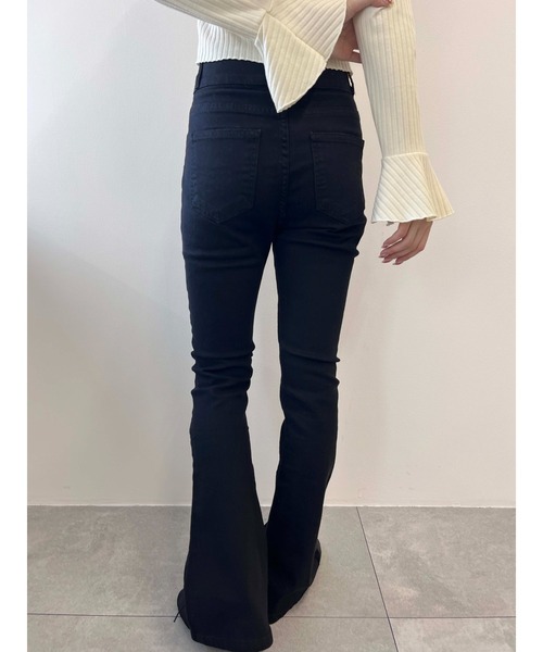 PHILLY（フィリー）の「【PHILLY】フレアデニムパンツ（デニムパンツ・レディース・ブラック系その他/ブルー/ブラック・FREE）」の13枚目の写真