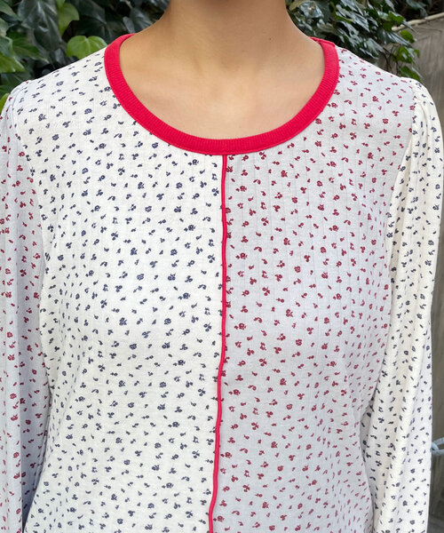 HELLO.SANFRANCISCO(ハローサンフランシスコ)の「【HELLO.SANFRANCISCO/ハローサンフランシスコ】小花柄ドッキングリブトップス(Tシャツ/カットソー・レディース・オフホワイト/イエロー・ONE SIZE)」の11枚目の写真