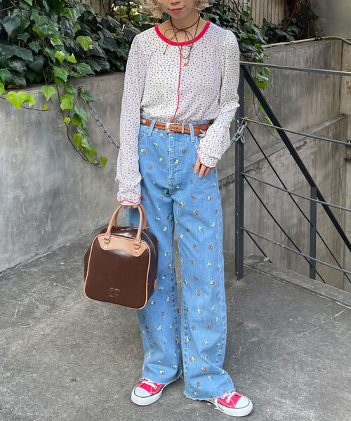 HELLO.SANFRANCISCO(ハローサンフランシスコ)の「【HELLO.SANFRANCISCO/ハローサンフランシスコ】小花柄ドッキングリブトップス(Tシャツ/カットソー・レディース・オフホワイト/イエロー・ONE SIZE)」の15枚目の写真