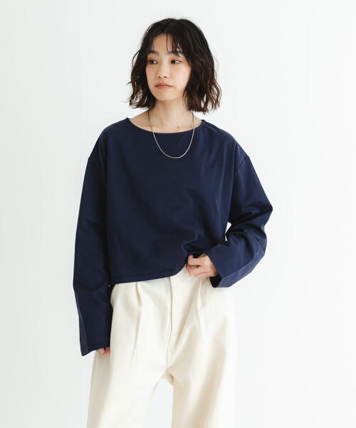 URBAN RESEARCH(アーバンリサーチ)の「ショート丈ロングスリーブTシャツ(Tシャツ/カットソー・レディース・その他2/ネイビー/オフホワイト/その他1・FREE)」の9枚目の写真
