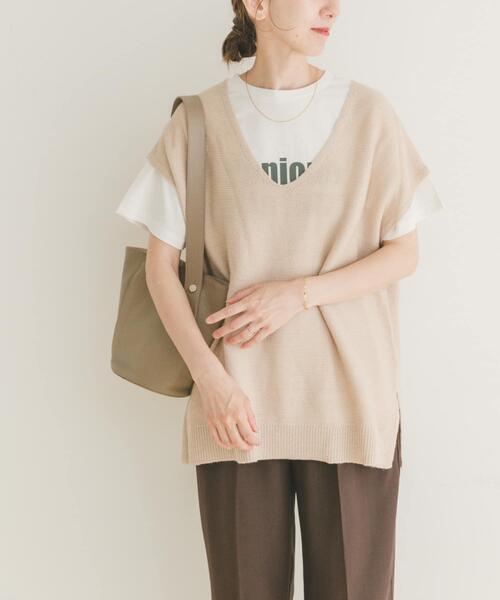 ITEMS URBANRESEARCH(アイテムズ アーバンリサーチ)の「アンゴラタッチユルVニットベスト(ニット/セーター・レディース・ネイビー/グレー/アイボリー・FREE)」の15枚目の写真