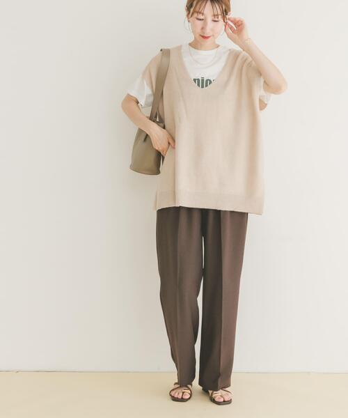 ITEMS URBANRESEARCH(アイテムズ アーバンリサーチ)の「アンゴラタッチユルVニットベスト(ニット/セーター・レディース・ネイビー/グレー/アイボリー・FREE)」の17枚目の写真