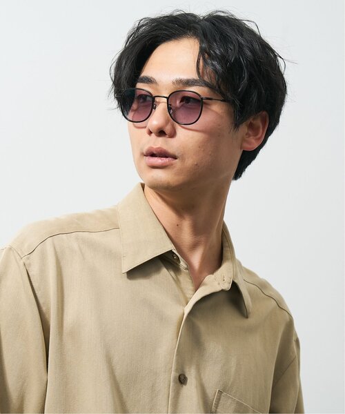 JOURNAL STANDARD relume（ジャーナルスタンダード　レリューム）の「【WEB限定】ウェリントン型 調光サングラス｜レンズの色が変わるサングラス｜高級感｜紫外線対策｜UVカット｜ユニセックス｜ジャーナルスタンダードレリューム｜Zoff｜JOURNAL STANDARD relume（サングラス・レディース・ブラック系その他/ブラック・FREE）」の20枚目の写真