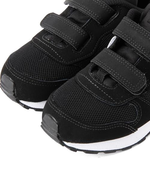 green label relaxing(グリーンレーベルリラクシング)の「【NIKE(ナイキ)】MDランナー14cm-16cm(スニーカー・キッズ・ブラック・14cm/15cm/16cm)」の6枚目の写真