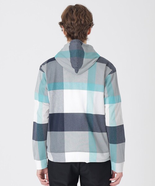 BLACK LABEL CRESTBRIDGE（ブラックレーベル・クレストブリッジ）の「クレストブリッジチェックラッセルパーカー（パーカー・メンズ・ライトグレー/ベージュ系その他6/ブルー系その他7・L/M/XL）」の7枚目の写真