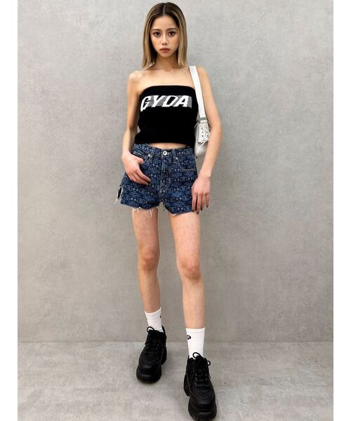 GYDA（ジェイダ）の「ハイウエストSIDE RINGデニムショートパンツ（デニムパンツ・レディース・その他1/ライトブルー・MEDIUM/SMALL）」の13枚目の写真