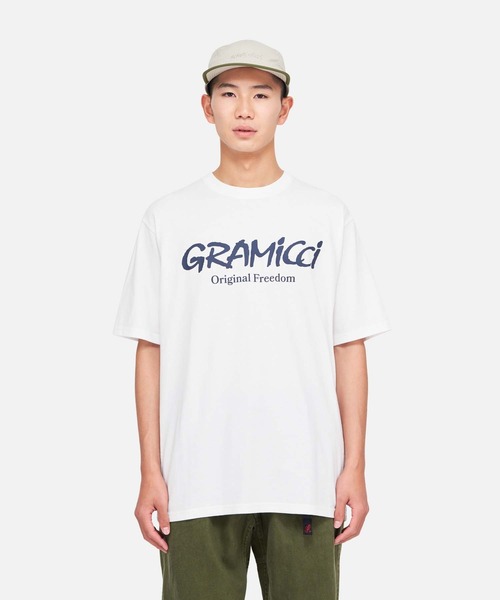 Gramicci(グラミチ)の「ORIGINAL FREEDOM LOGO TEE|オリジナルフリーダムロゴTシャツ(Tシャツ/カットソー・メンズ・マスタード/ホワイト/ブラック・S/M/L/XL/XXL)」の2枚目の写真