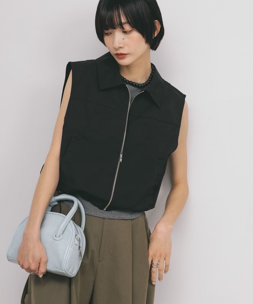 KBF（ケイビーエフ）の「コンパクトバルーンベスト（ベスト・レディース・ブラック/キャメル・ONE）」の3枚目の写真