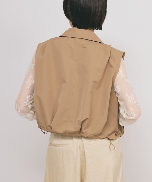 KBF（ケイビーエフ）の「コンパクトバルーンベスト（ベスト・レディース・ブラック/キャメル・ONE）」の17枚目の写真