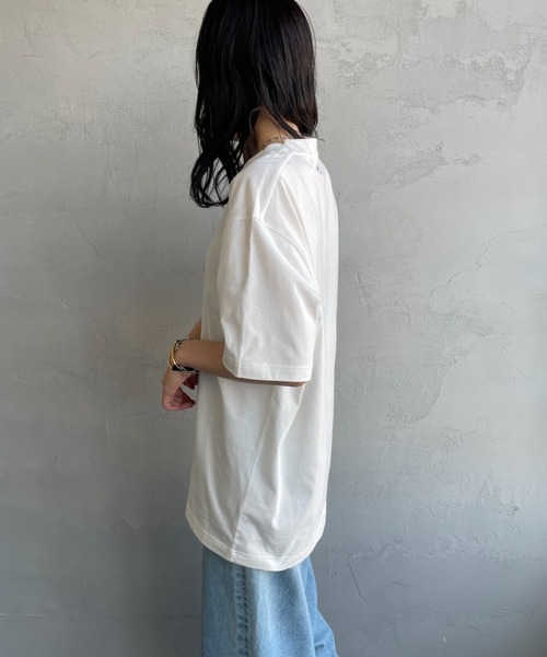 LACOSTE（ラコステ）の「[LACOSTE/ラコステ] スモール パリロゴ クルーネックTシャツ（Tシャツ/カットソー・レディース・ホワイト/ネイビー・S/M/XS/L）」の17枚目の写真