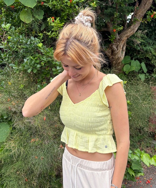 ROXY(ロキシー)の「BRISA NOVA /ロキシーダブルガーゼショート丈(短丈)トップス(シャツ/ブラウス・レディース・イエロー/ブラウン・X-SMALL/SMALL/MEDIUM)」の18枚目の写真