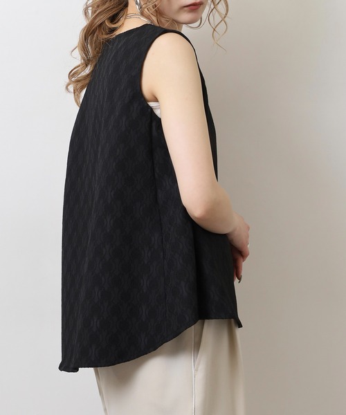BRODIAEA(ブローディア)の「BRODIAEA 【セットアップ対応】ジャガードストレッチ ノースリ―ブAラインカットソー(Tシャツ/カットソー・レディース・ブラック/ベージュ・40)」の5枚目の写真