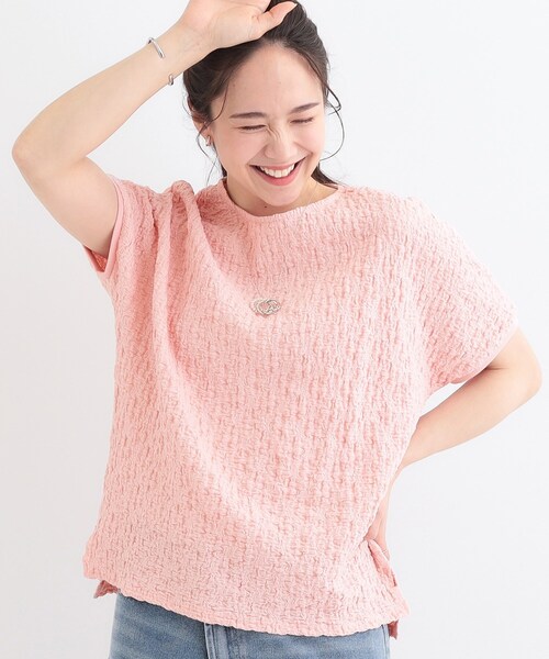 Cutie Blonde(キューティーブロンド)の「【S-LL】ぽこぽこ素材がこなれ見え ドルマントップス(Tシャツ/カットソー・レディース・オフホワイト/ダークグレー/ピンク・01/02/03/04)」の1枚目の写真
