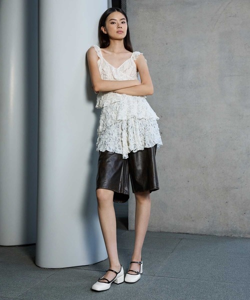 CHARLES & KEITH(チャールズ & キース)の「パテント コンテストトリムダブルストラップメリージェーンパンプス(パンプス・レディース・ホワイト/ブラック系その他6・22cm/22.5cm/23cm/23.5cm/24.5cm/25cm/25.5cm/26.5cm)」の17枚目の写真