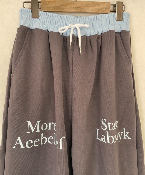 LETee(レティー)の「ロゴプリント スェットパンツ(スウェットパンツ・レディース・チャコールグレー/ブラック/ライトグレー・FREE)」の18枚目の写真