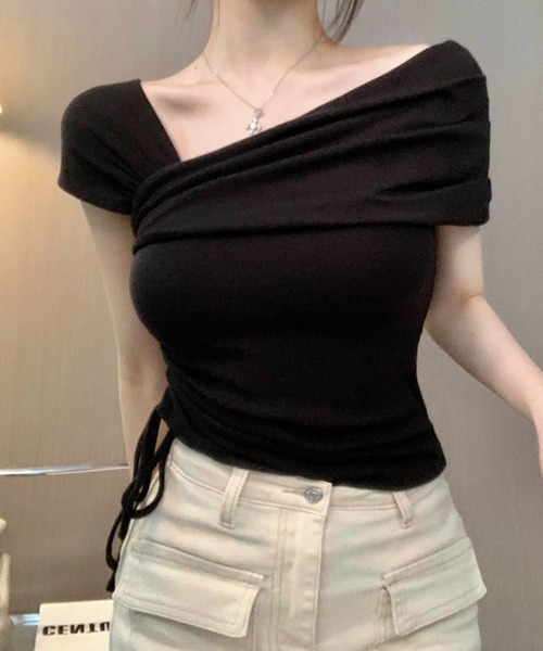 LADY LIKE(レディライク)の「サイドギャザーオフショルトップス(Tシャツ/カットソー・レディース・ホワイト/ブラック/ブラウン・M)」の7枚目の写真
