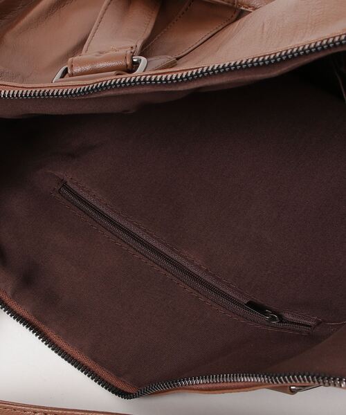 gossip！ロサンゼルス（ゴシップロサンゼルス）の「大容量ボストンバッグ/旅行バッグ 《通勤・通学に！》 Y2K（ボストンバッグ・レディース・ブラウン/オフホワイト/ブラック・FREE）」の7枚目の写真