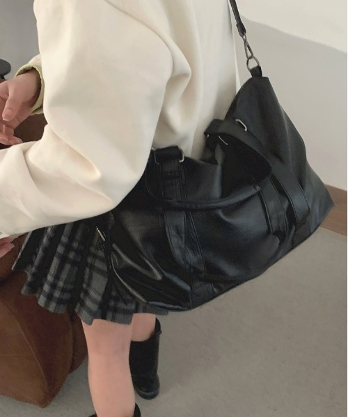 gossip！ロサンゼルス（ゴシップロサンゼルス）の「大容量ボストンバッグ/旅行バッグ 《通勤・通学に！》 Y2K（ボストンバッグ・レディース・ブラウン/オフホワイト/ブラック・FREE）」の15枚目の写真