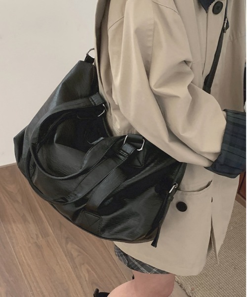 gossip！ロサンゼルス（ゴシップロサンゼルス）の「大容量ボストンバッグ/旅行バッグ 《通勤・通学に！》 Y2K（ボストンバッグ・レディース・ブラウン/オフホワイト/ブラック・FREE）」の18枚目の写真