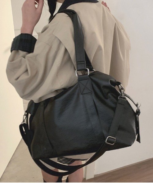 gossip！ロサンゼルス（ゴシップロサンゼルス）の「大容量ボストンバッグ/旅行バッグ 《通勤・通学に！》 Y2K（ボストンバッグ・レディース・ブラウン/オフホワイト/ブラック・FREE）」の19枚目の写真