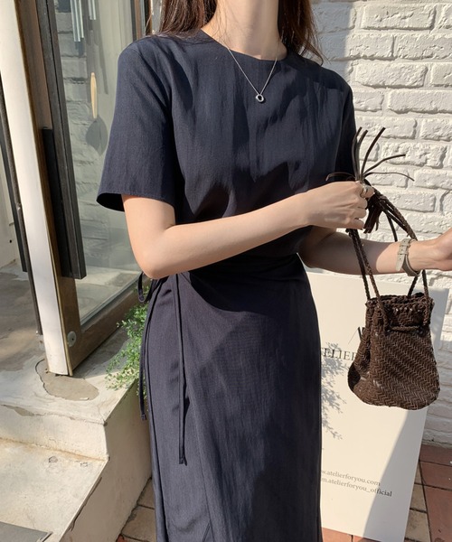 LAFFMO(ラフモ)の「クルーネック半袖ワンピース(ワンピース・レディース・ベージュ/ネイビー・F)」の18枚目の写真