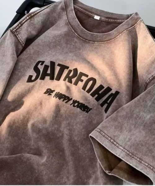 LETee（レティー）の「ウォッシュ加工ユーズド風ティーシャツ（Tシャツ/カットソー・レディース・ブラック/パープル/ピンク/ブラウン・FREE）」の5枚目の写真