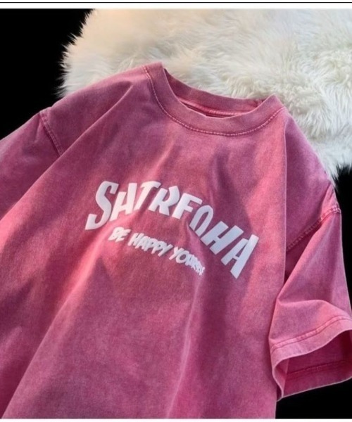 LETee（レティー）の「ウォッシュ加工ユーズド風ティーシャツ（Tシャツ/カットソー・レディース・ブラック/パープル/ピンク/ブラウン・FREE）」の9枚目の写真